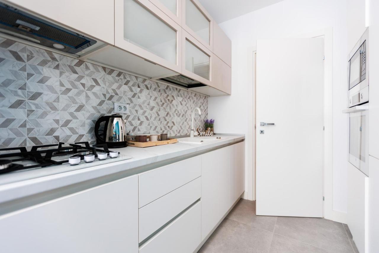 Vanilla Apartment - Pipera ブカレスト エクステリア 写真